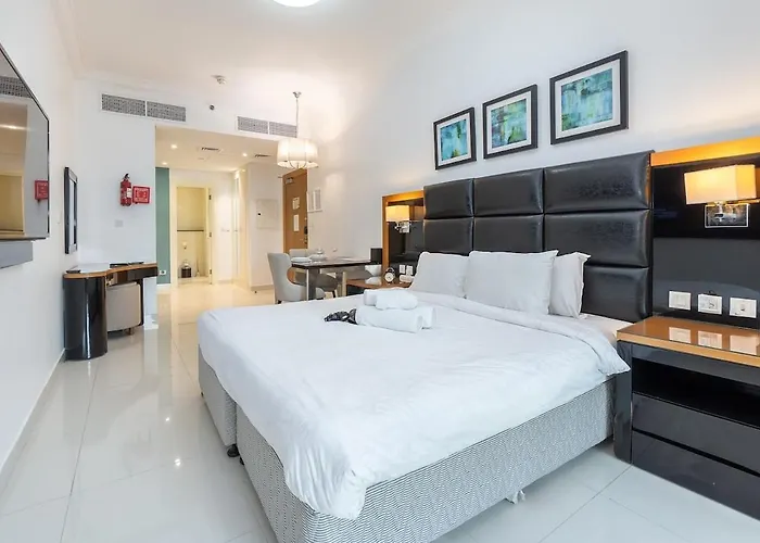 Relaxing Studio Apartment Perfect For 2 In Business Bay