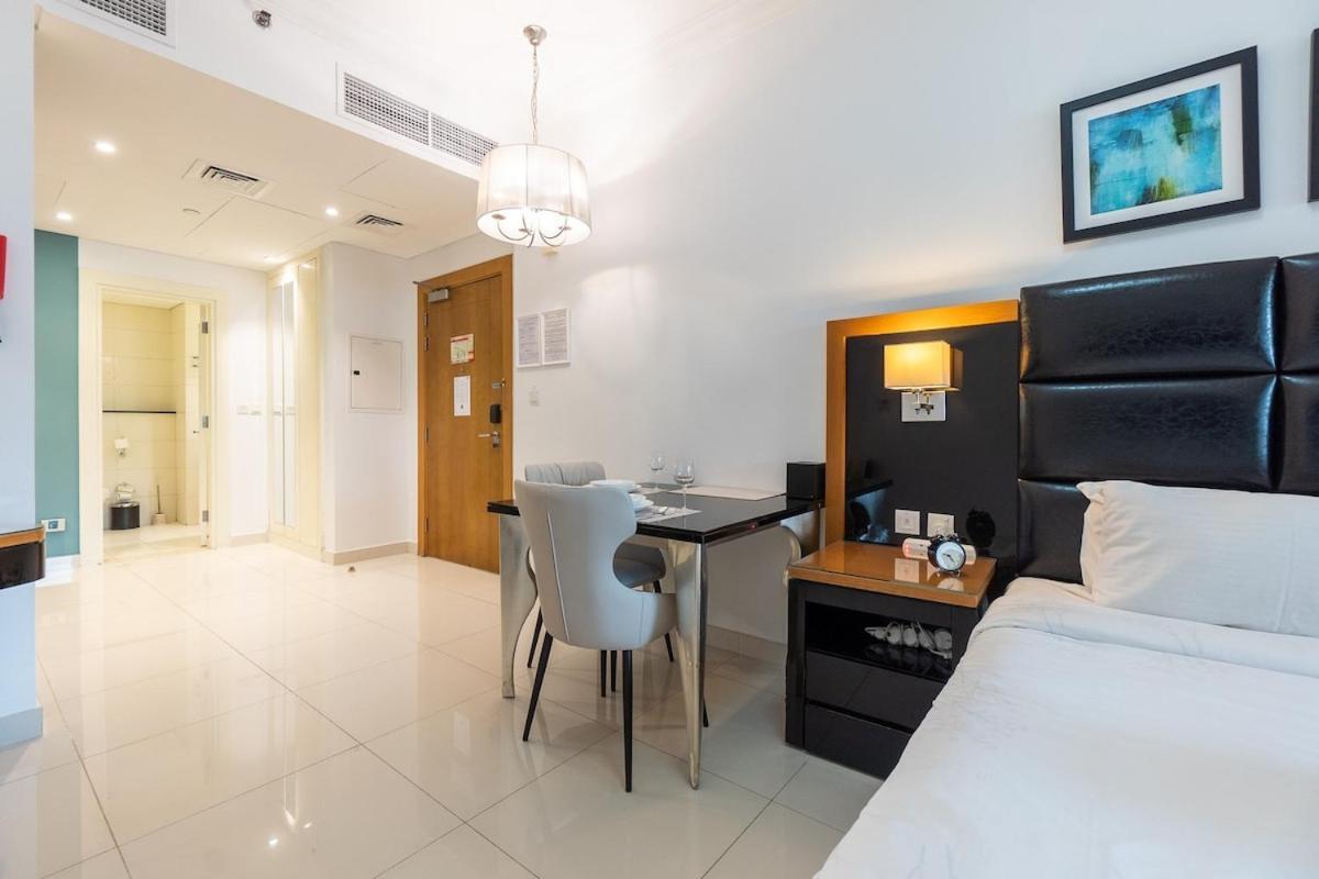 Relaxing Perfect For 2 In Business Bay * Dubai