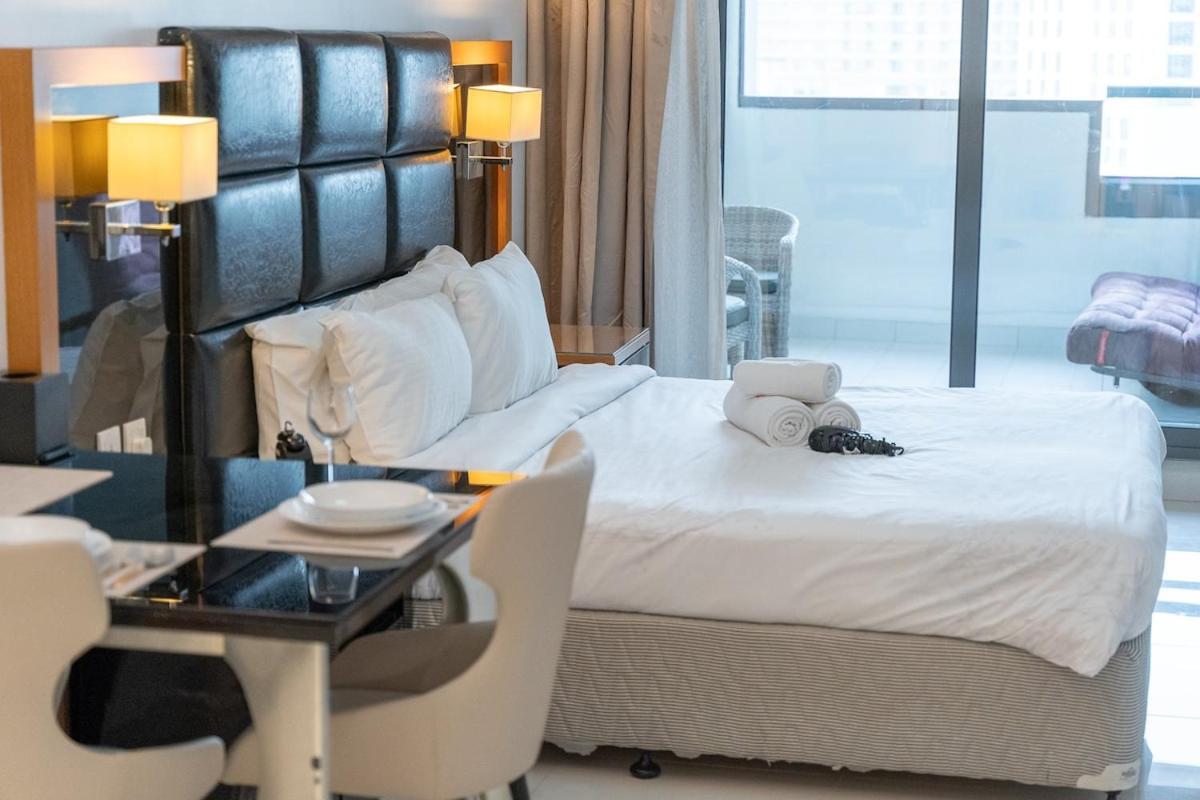 Apartment Relaxing Perfect For 2 In Business Bay