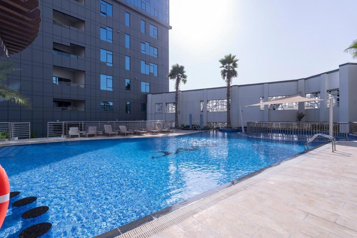 Relaxing Perfect For 2 In Business Bay Dubai