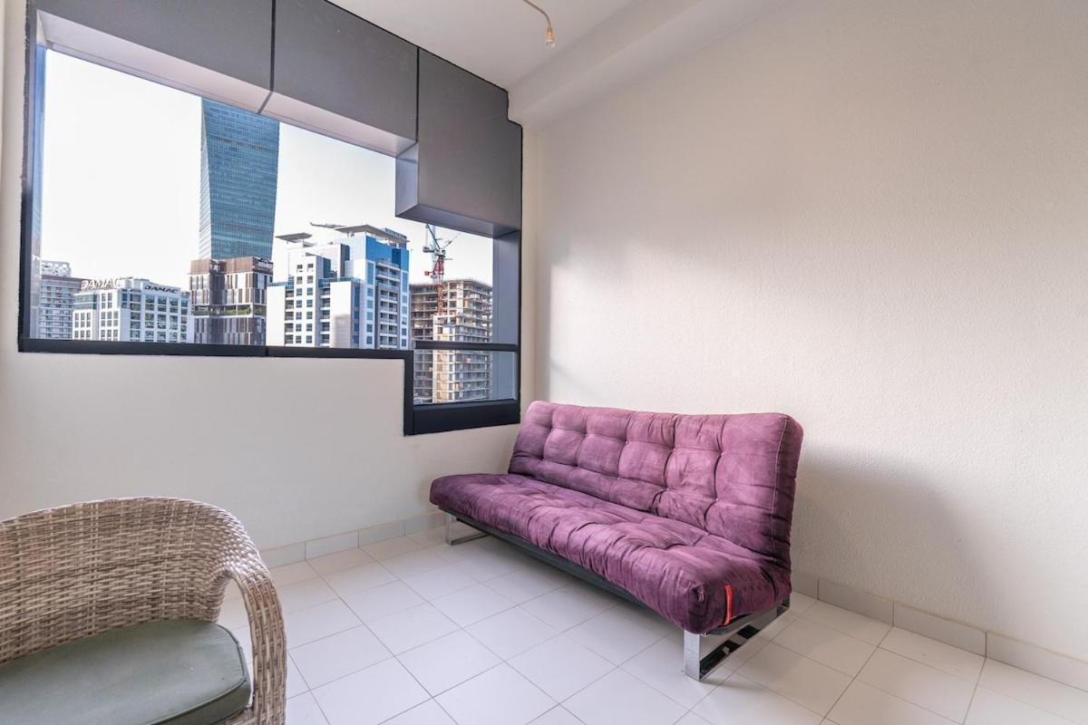 Relaxing Perfect For 2 In Business Bay Apartment Dubai