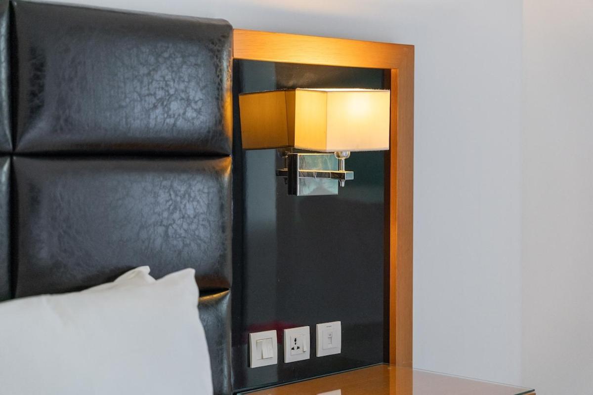 Relaxing Perfect For 2 In Business Bay * Dubai