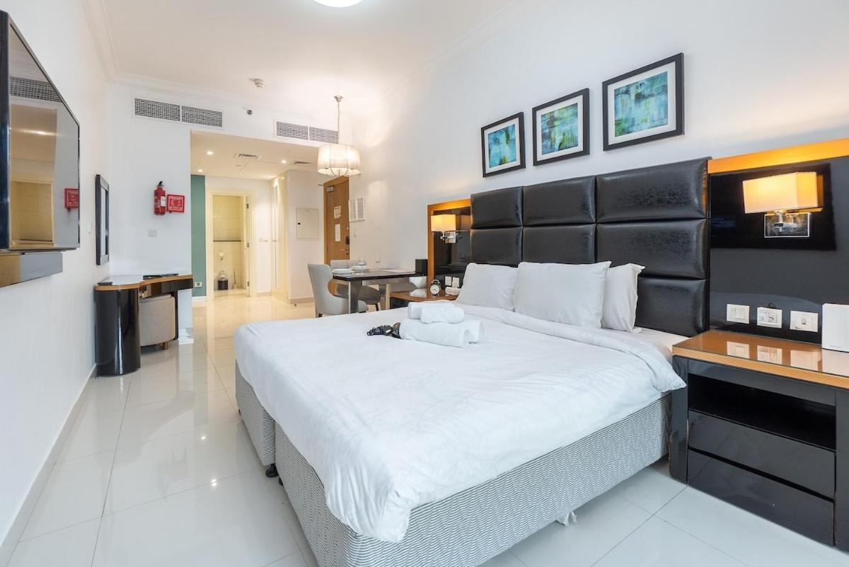 Relaxing Perfect For 2 In Business Bay *