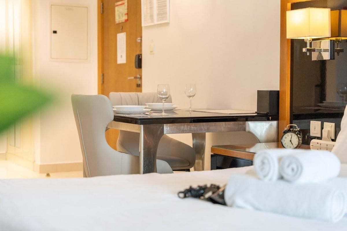 Relaxing Perfect For 2 In Business Bay * Dubai